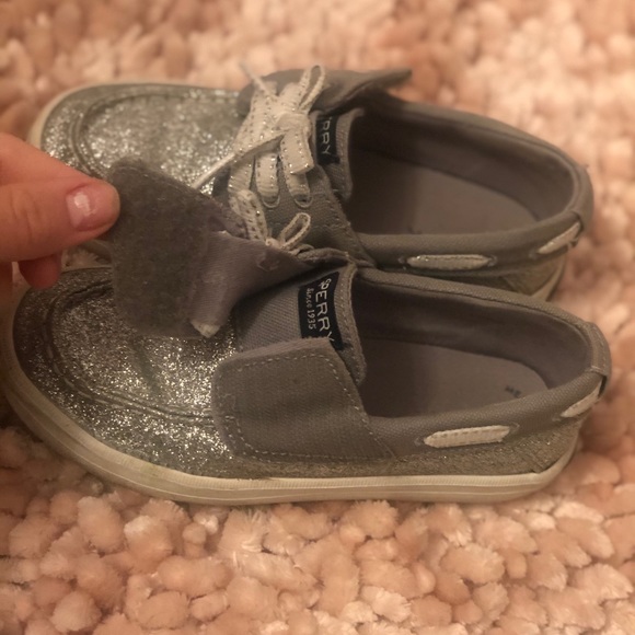 Kids shoe - Picture 1 of 6